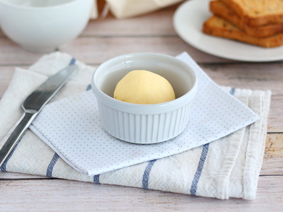 Rezept: wie macht man selbstgemachte butter? Rezept: wie macht man selbstgemachte butter?