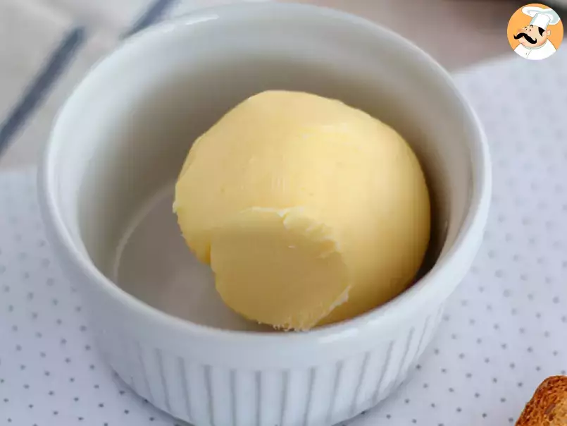 Wie macht man selbstgemachte Butter?, foto 4