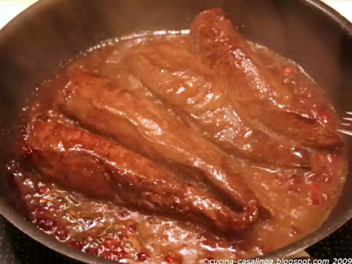 Wildhasen-Rücken mit Rotwein-Preiselbeer-Sauce - foto 2