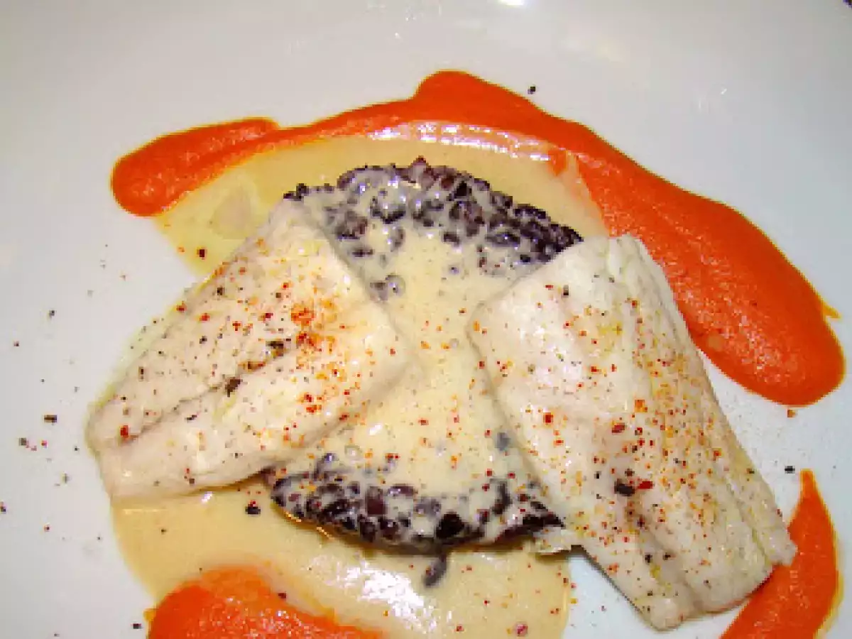 Wolfsbarsch, Paprikacreme, Verjusschaum