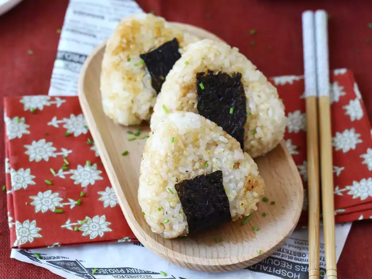 Yaki Onigiri mit Käse : knusprige japanische Reisbällchen - foto 9