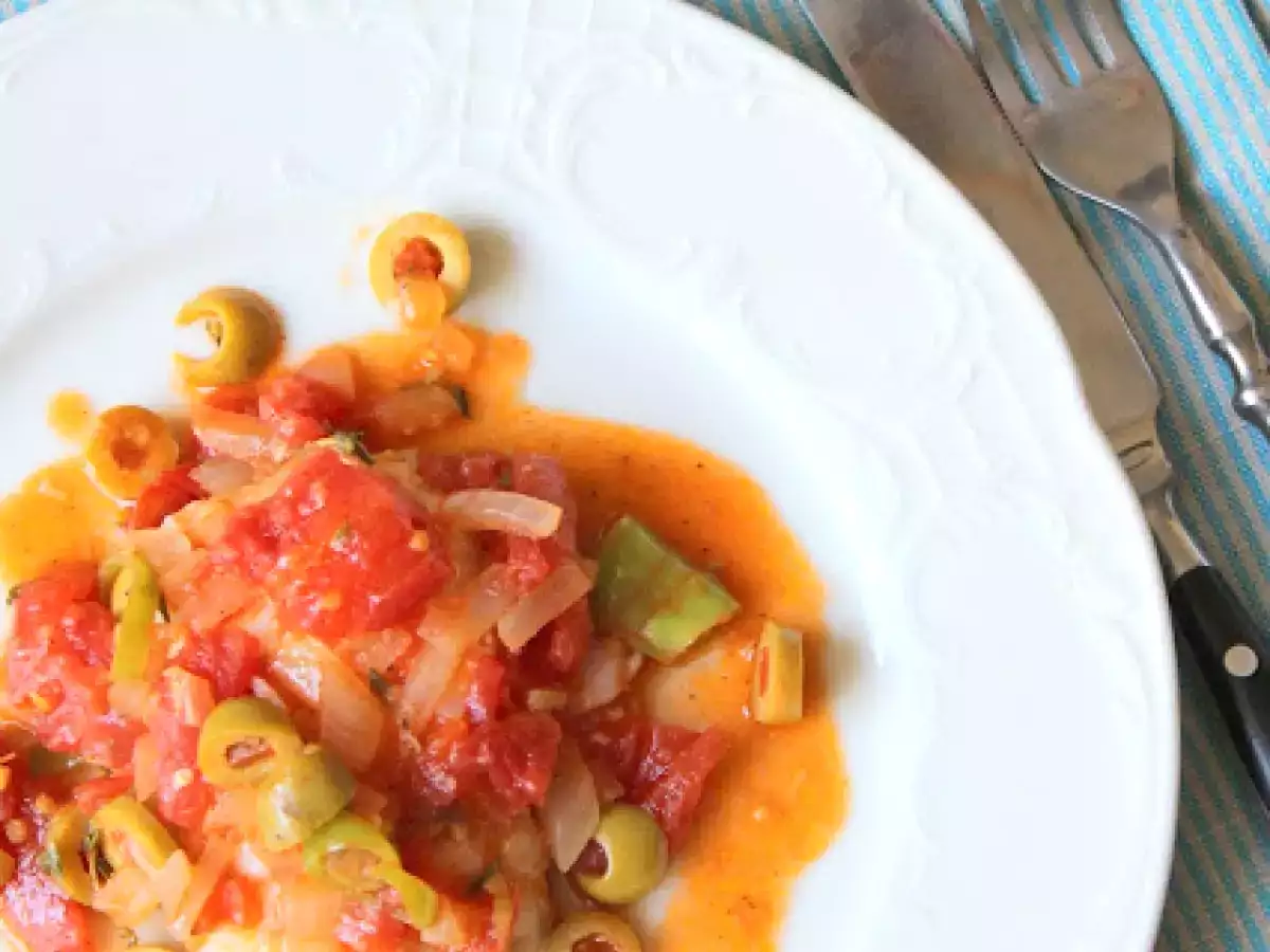 Yeşil Zeytin ve Kişnişli Barbunya Tavası