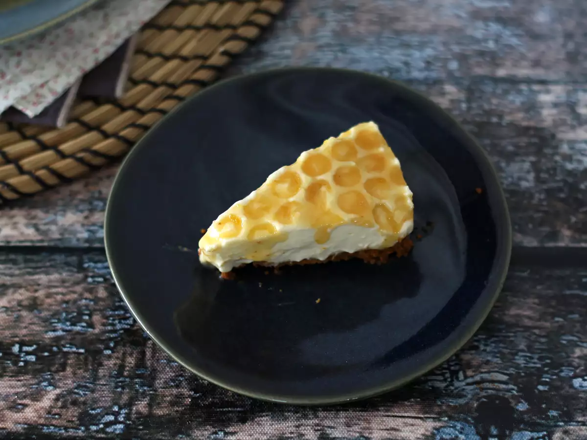 Zitronen-Honig-Käsekuchen ohne Backen (mit Deko-Anleitung) - foto 2