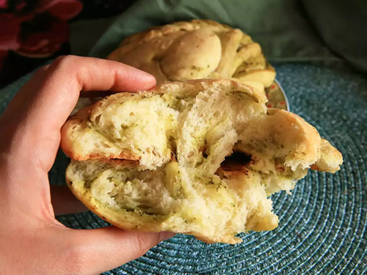 Zopfbrötchen mit grünem Pesto - foto 2