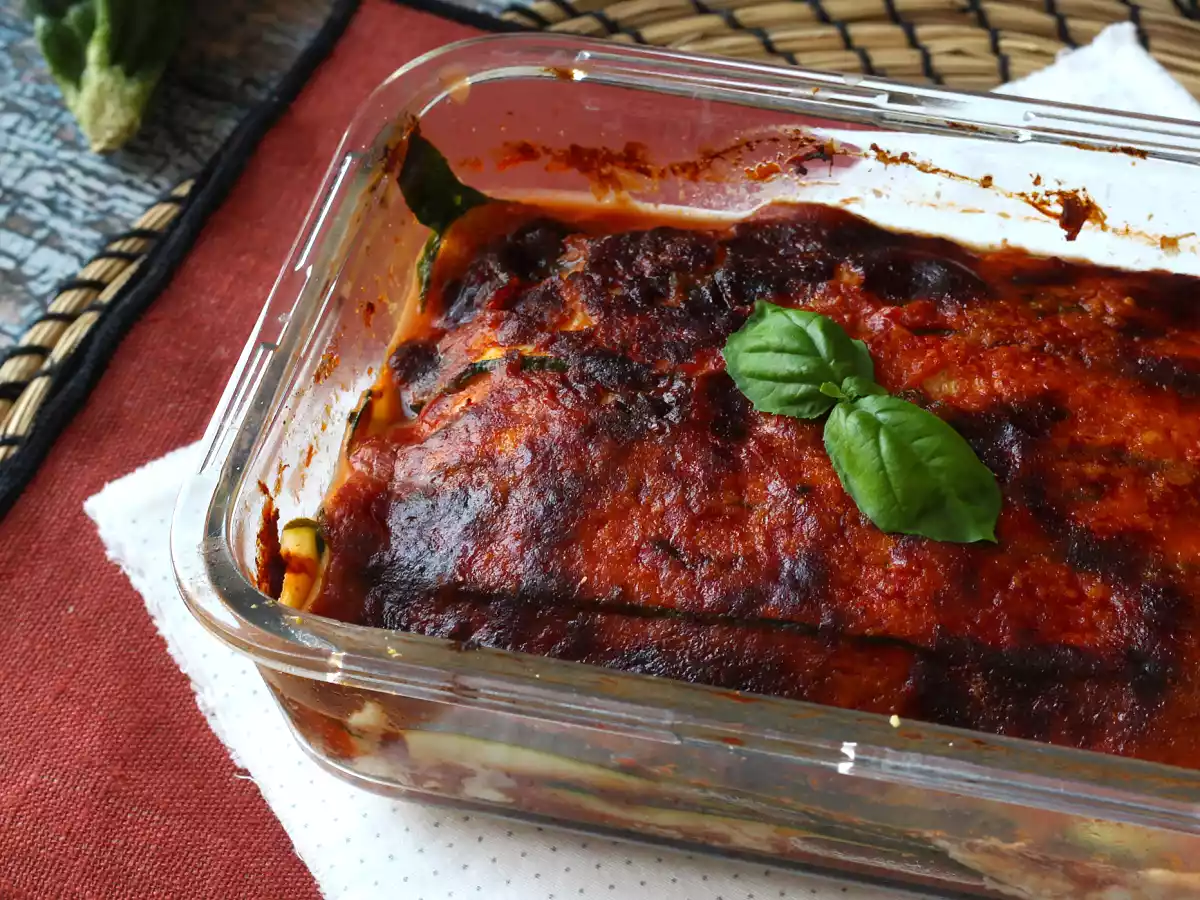 Zucchini Parmigiana aus der Fritteuse: schnell, leicht und knusprig