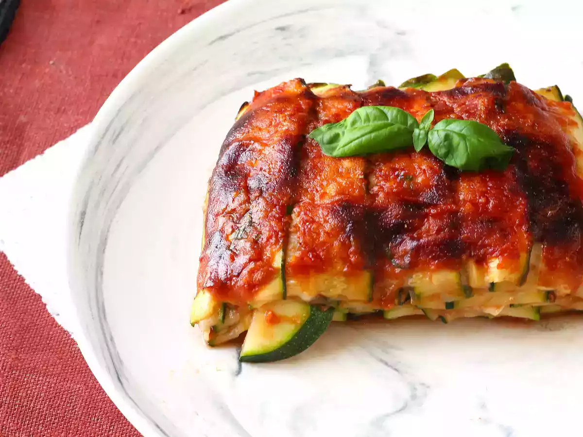 Zucchini Parmigiana aus der Fritteuse: schnell, leicht und knusprig - foto 5