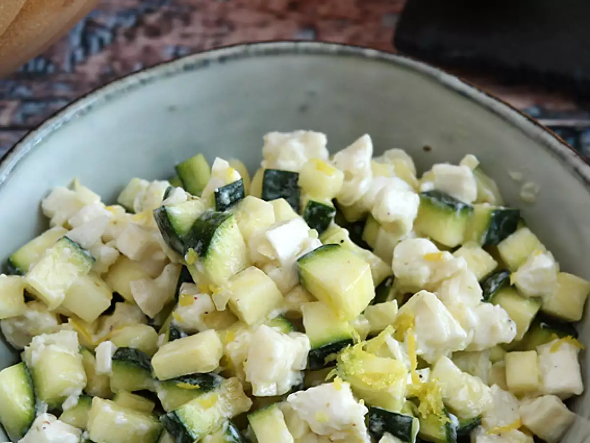 Zucchinisalat mit Ziegenkäse und Zitrone - foto 2