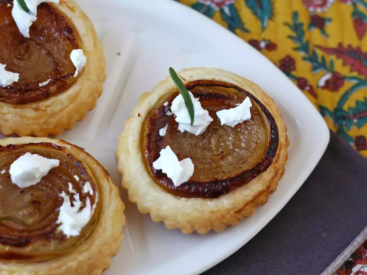 Zwiebel-Tatin-Törtchen - foto 3