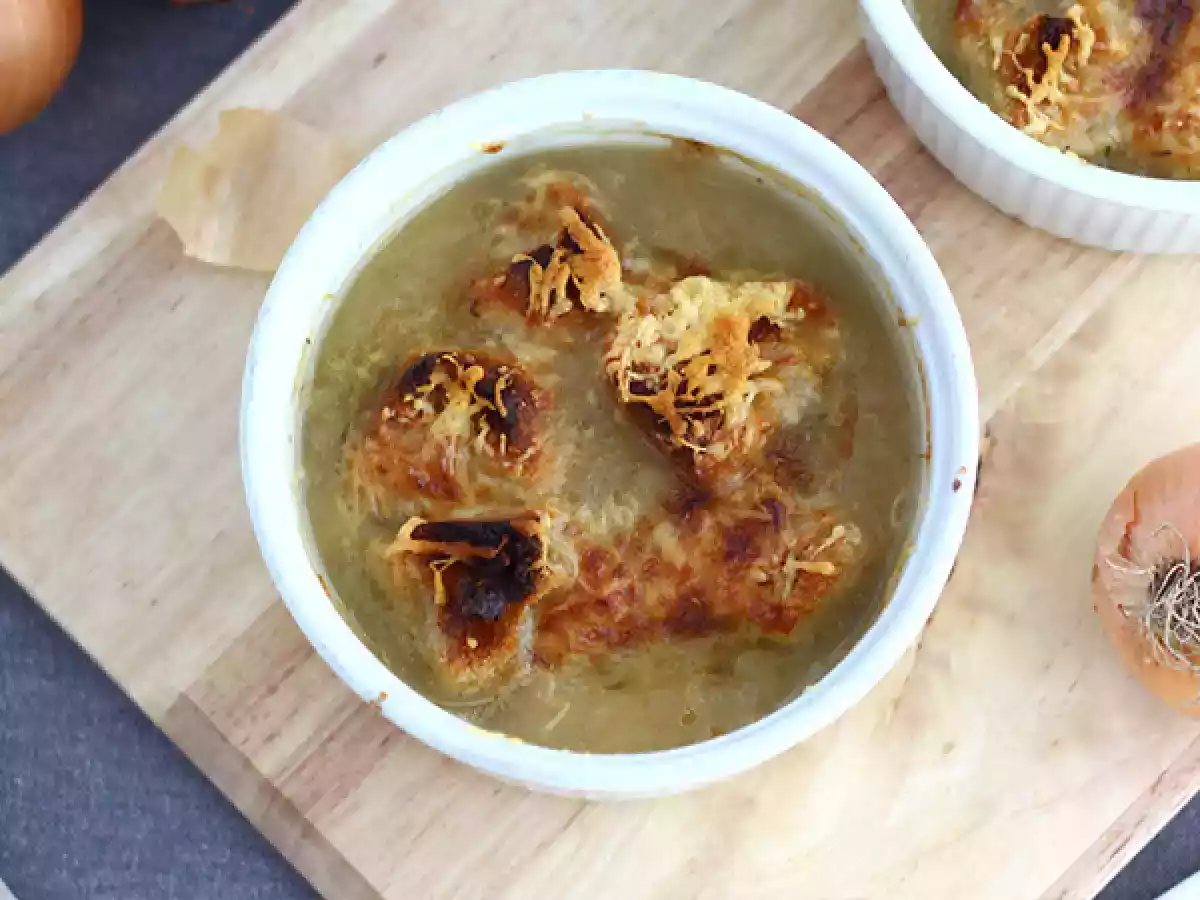 Zwiebelsuppe, ein Klassiker - foto 2